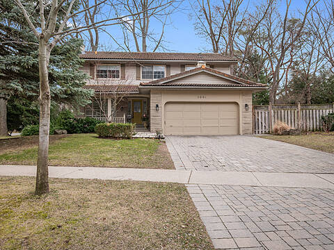 1601 Calumet Place, Mississauga