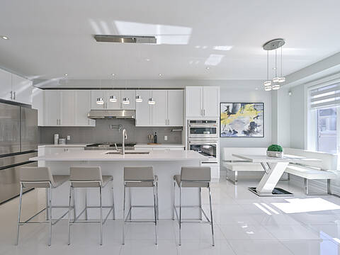 45 Crimson King Way, East Gwillimbury