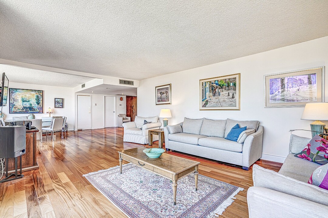 1250 Av. des Pins O., Apt. 1260, Ville-Marie, Québec
