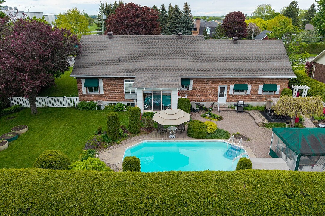 108 Rue St-Isidore, Saint-Esprit, Québec