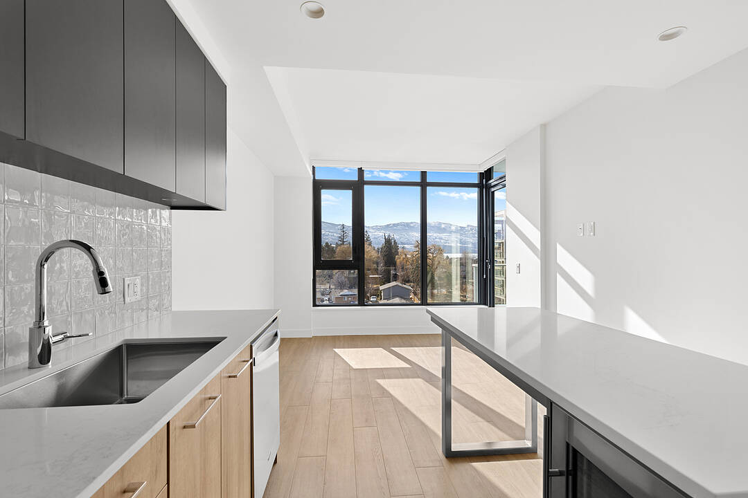 506-3699 Capozzi Road, Kelowna, British Columbia