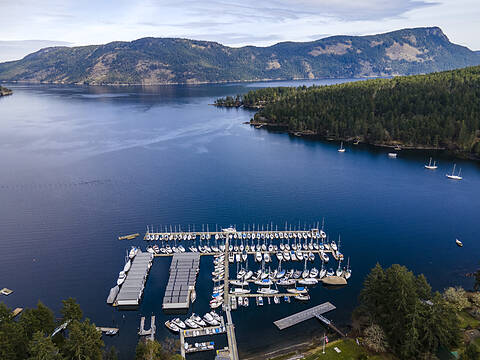 2-6316 Genoa Bay Road, Duncan