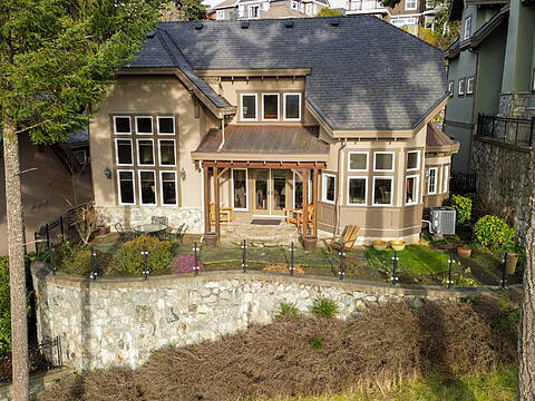 2212 Island Falls Place, Langford