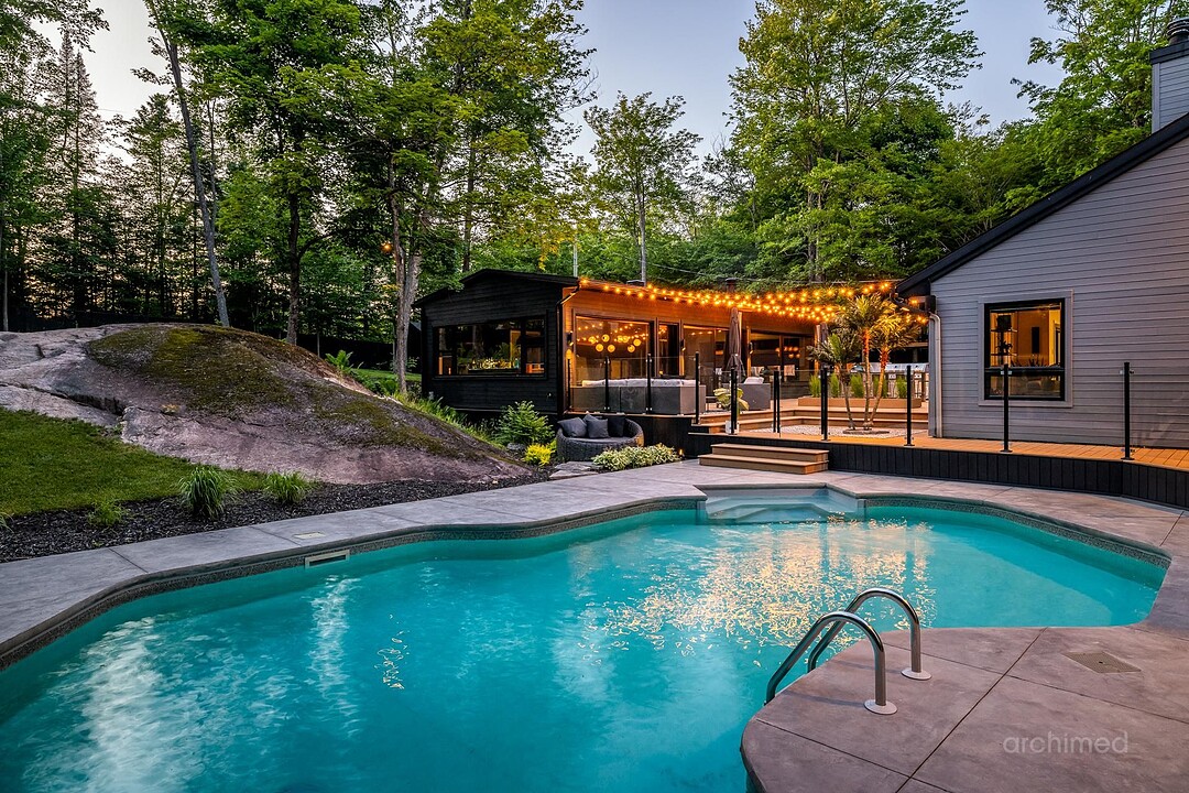 18 Ch. de La Calaca, Saint-Sauveur, Quebec, Québec