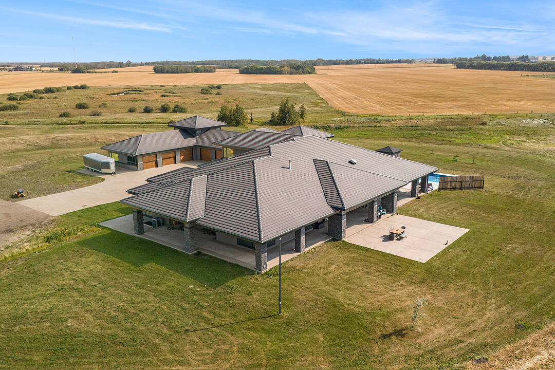 B-25056 Township Road 492, Rural Leduc County, Alberta