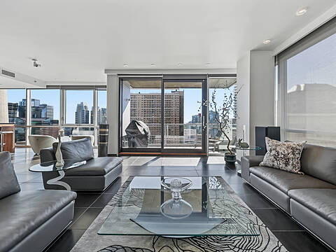 108 9 Avenue SW #1608, Calgary