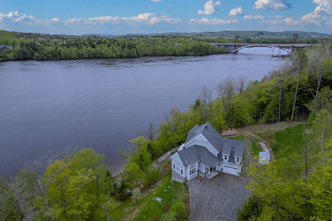 780 Ch. des Chalands, Shawinigan, Quebec