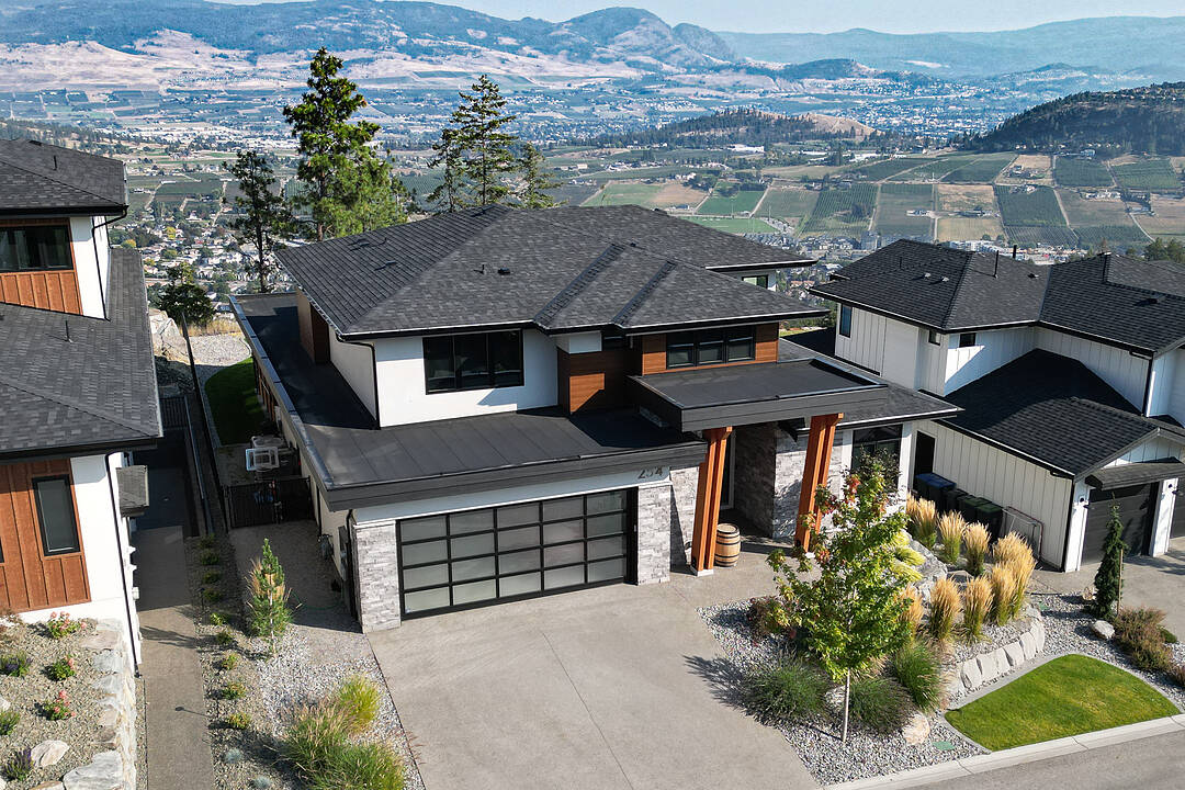 254 Summer Wood Drive, Kelowna, British Columbia