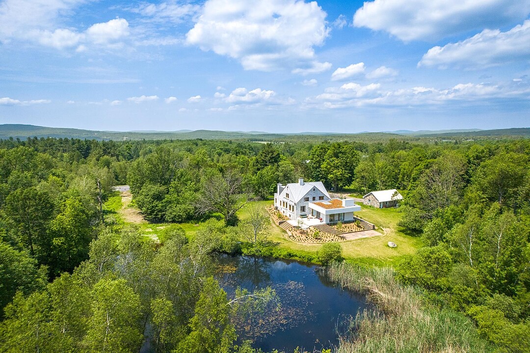747 Ch. Jackson, Sutton, Quebec