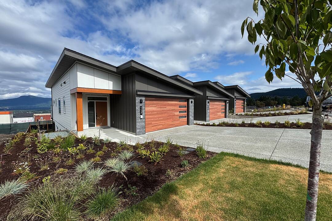 113-3116 Woodrush Drive, Duncan, British Columbia