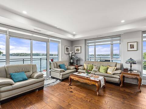 221-129B South Street, Gananoque