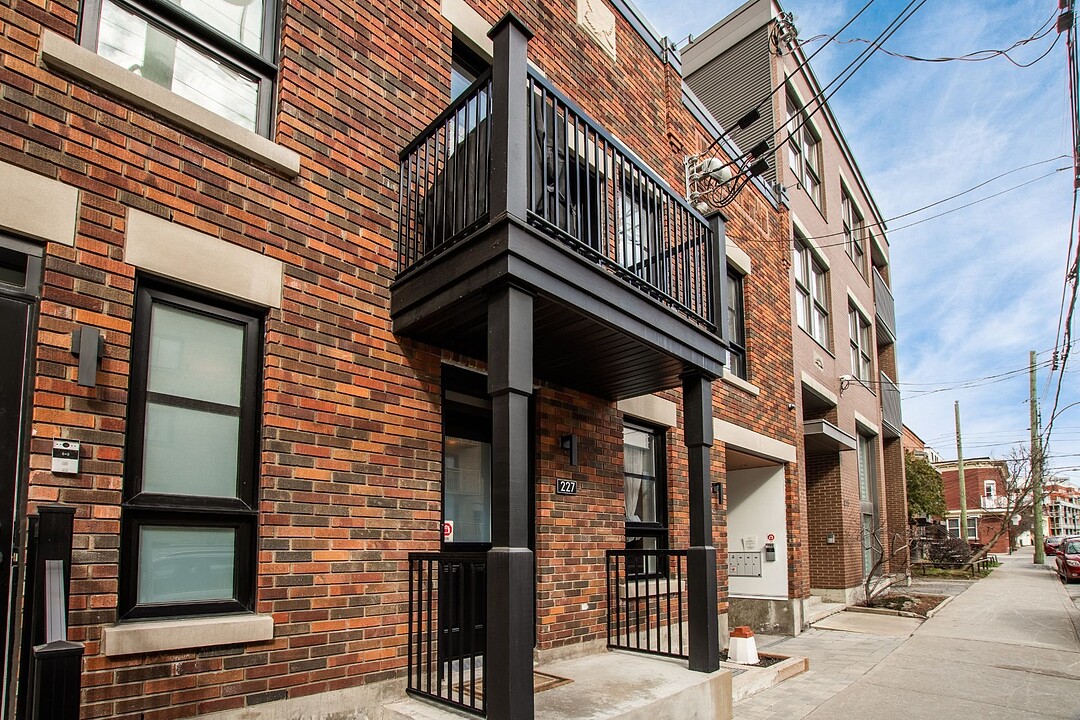 227 Rue Ste-Marguerite, Le Sud-Ouest, Québec