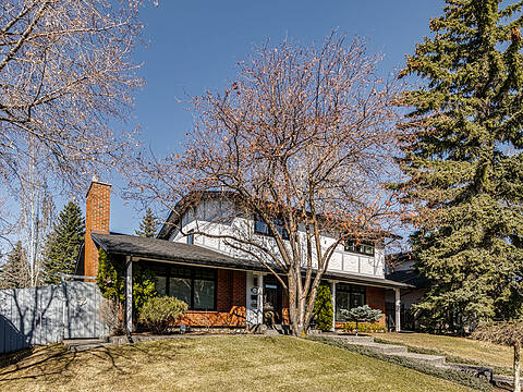 459 Lake Topaz Crescent SE, Calgary