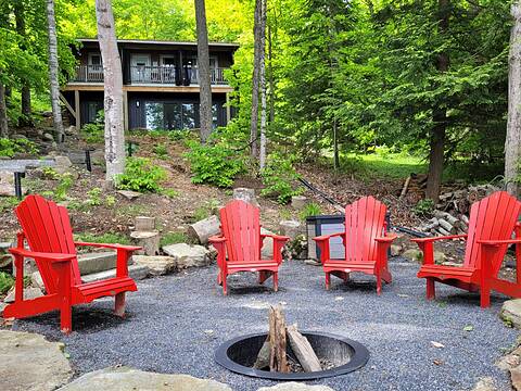 1048 Longline Lake Rd, Lake of Bays