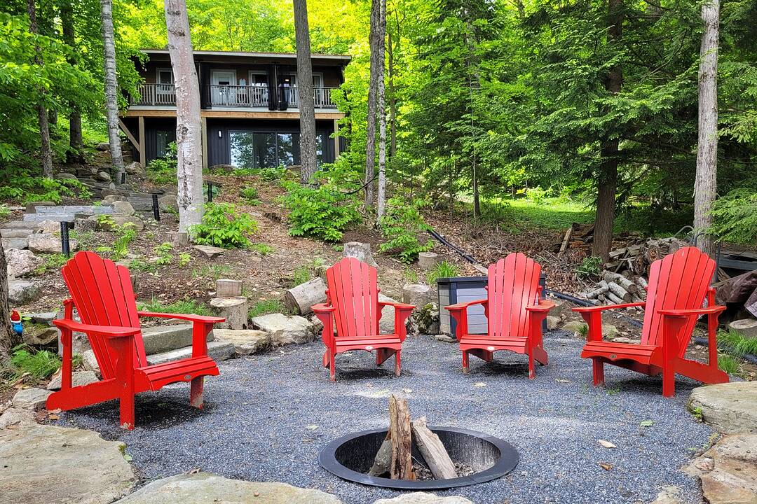 1048 Longline Lake Rd, Lake of Bays, Ontario