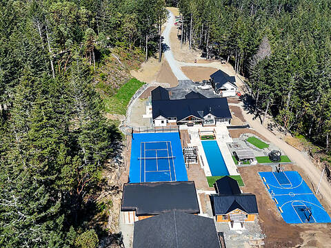 6707 Willis Point Road, Central Saanich