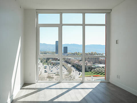 1501-1151 Sunset Drive, Kelowna