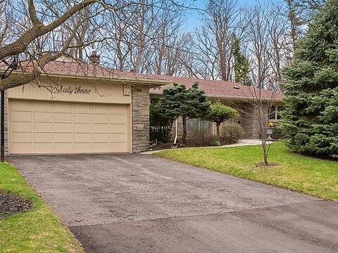 63 Forest Grove Dr, Toronto