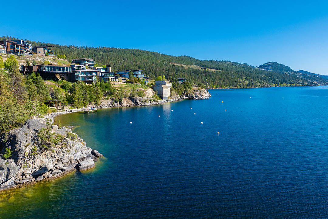 9870 Beacon Hill Drive, Lake Country, British Columbia