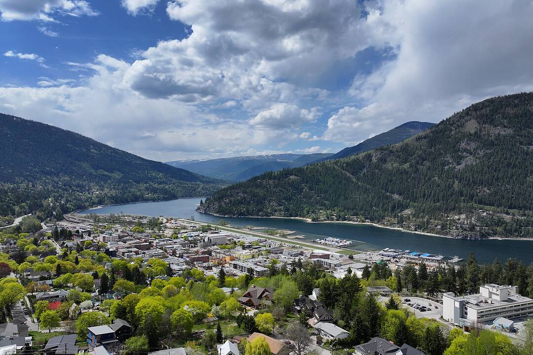 Lot B Mill Street, Nelson, British Columbia