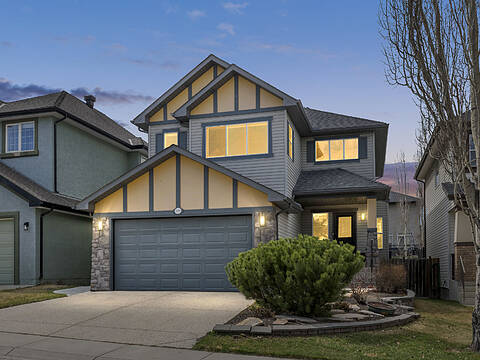 418 Cresthaven Place SW, Calgary