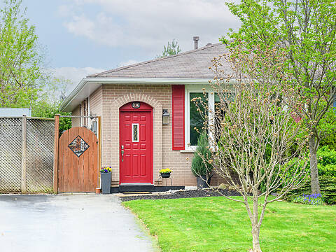 138 Oakdale Dr, Oakville