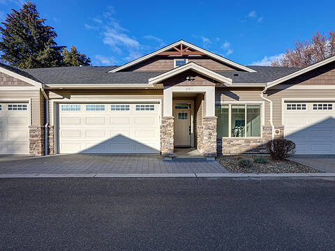 202-9563 Jensen Road, Lake Country