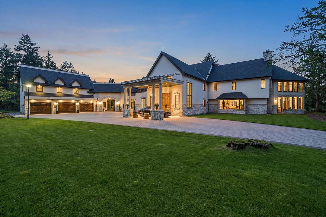 1708 Woodsend Drive, Saanich, British Columbia