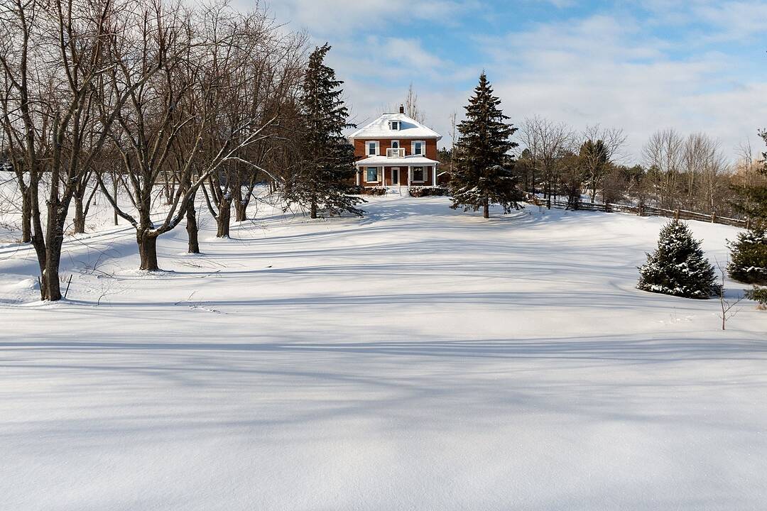 717218 1st Line E, Mulmur, Ontario