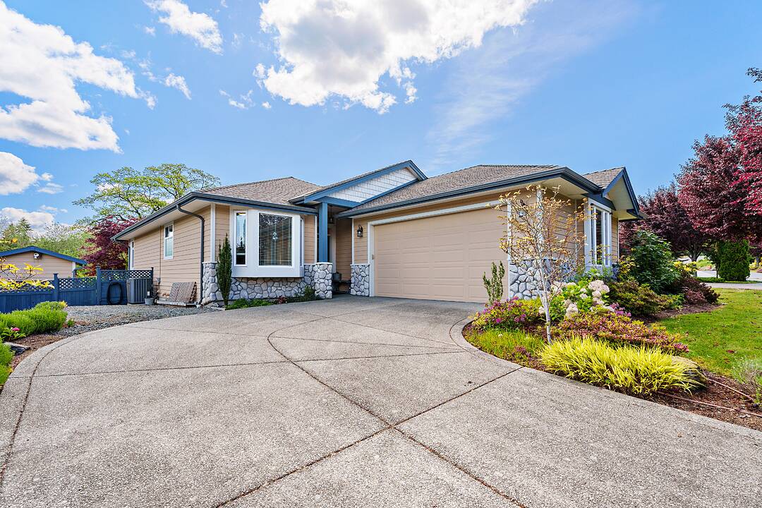 6317 Trumpeter Close, Duncan, British Columbia
