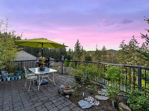 2111 Longspur Drive, Langford