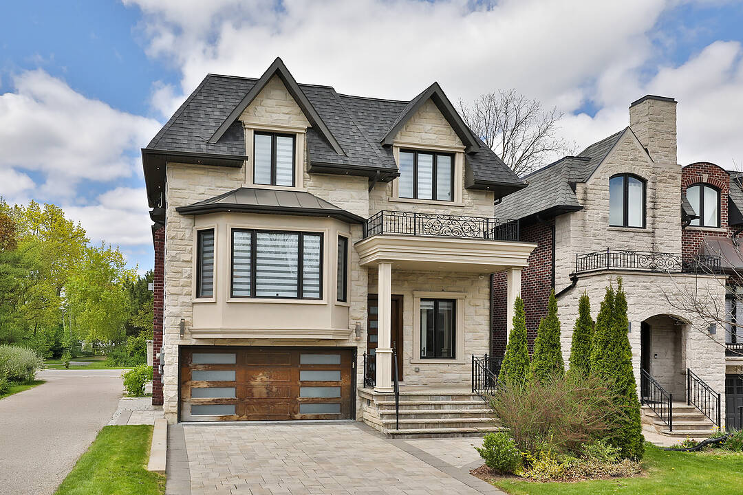 128 Park Home Ave, Toronto, Ontario