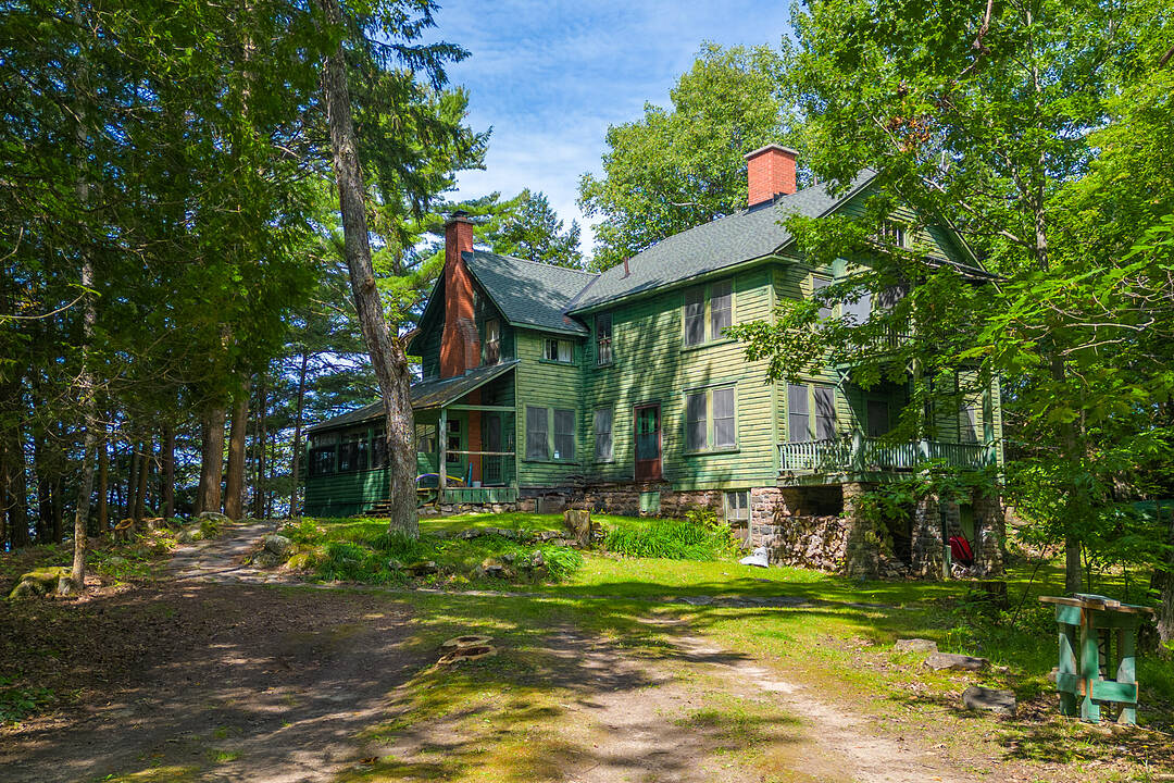 1124 Coate Road #8, Muskoka Lakes, Ontario