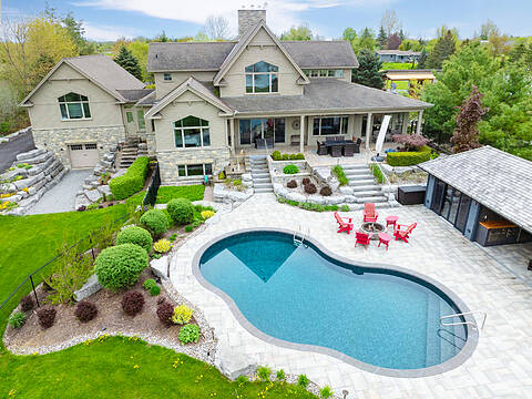 2921 County Rd 13 Rd, Prince Edward County