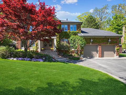 1662 Roundleaf Crt, Burlington