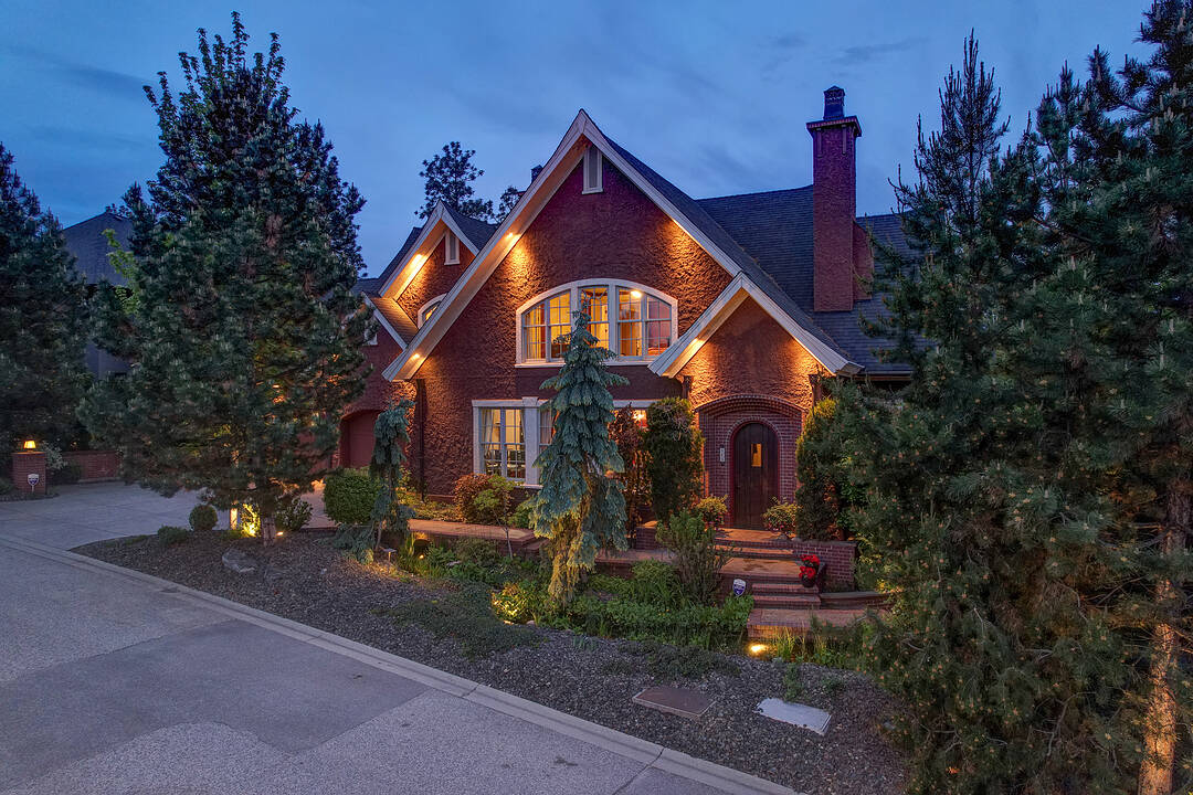 965 Westpoint Drive, Kelowna, British Columbia