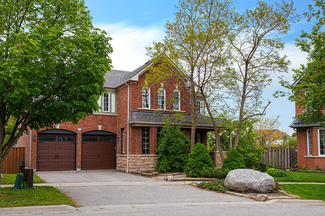 21 Alden Sq, Ajax, Ontario