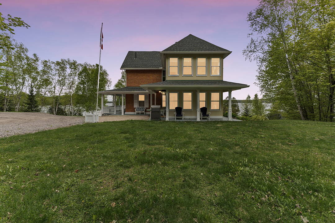 81A Wind Rose Lane, Ryerson, Ontario