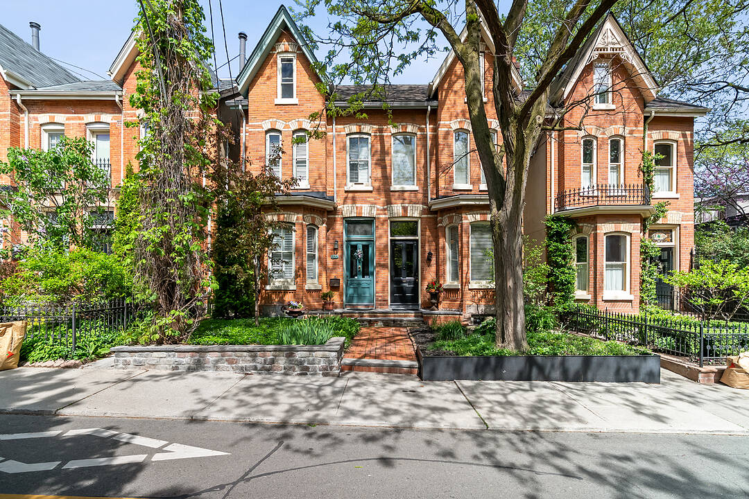 451 Sackville St, Toronto, Ontario