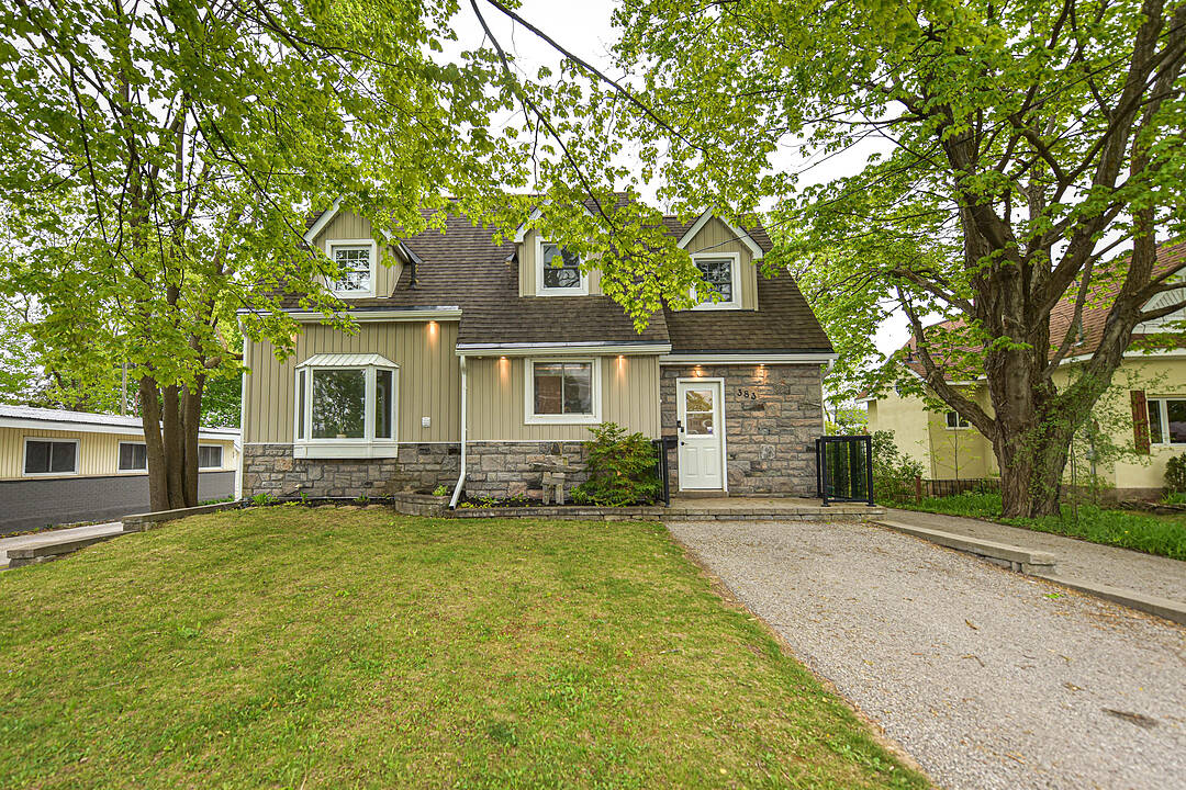 383 Mississaga St W, Orillia, Ontario