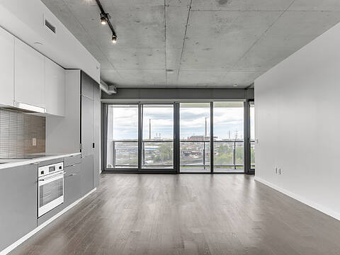 170 Bayview Ave #820, Toronto