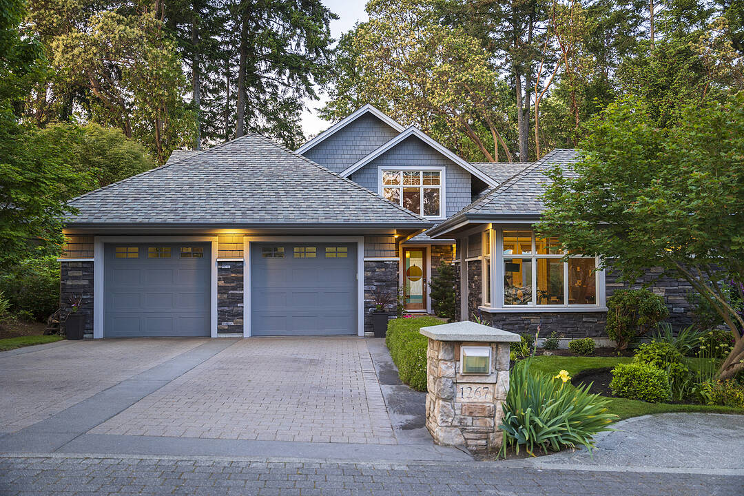 1267 Oceanwood Lane, Saanich, British Columbia