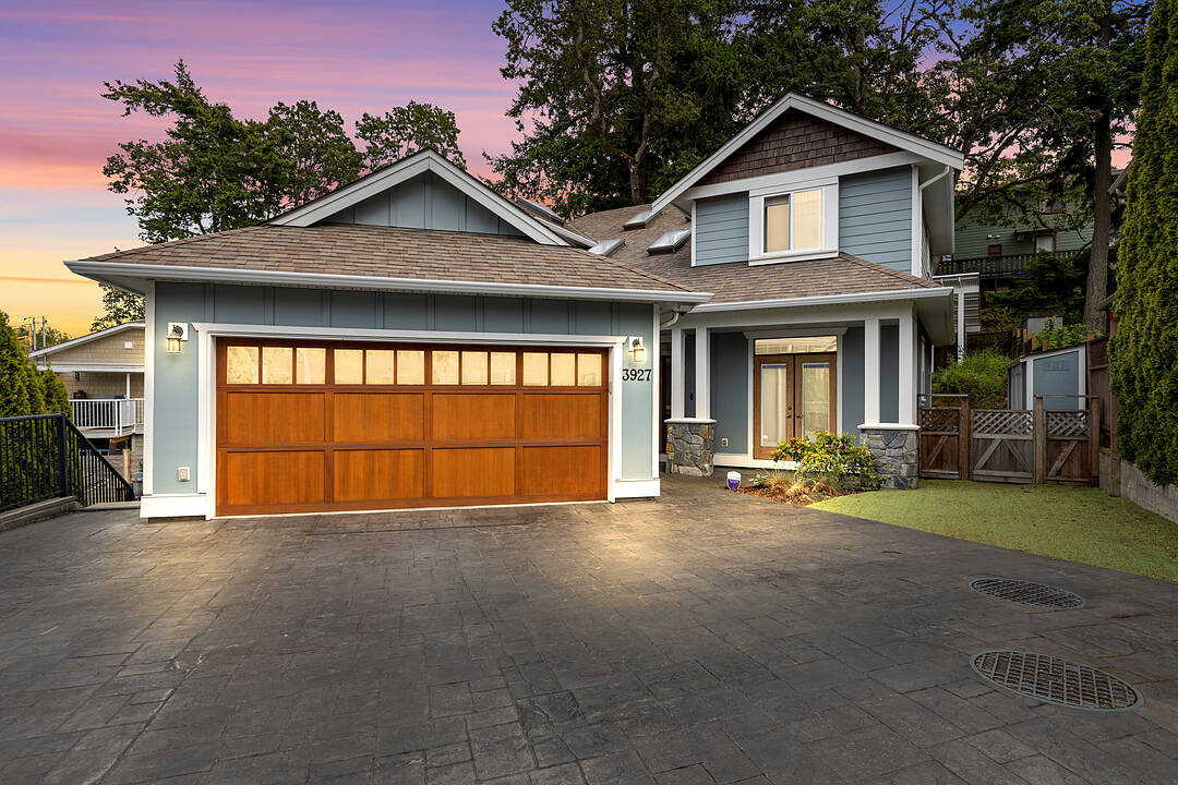 3927 Druce Lane, Saanich, British Columbia