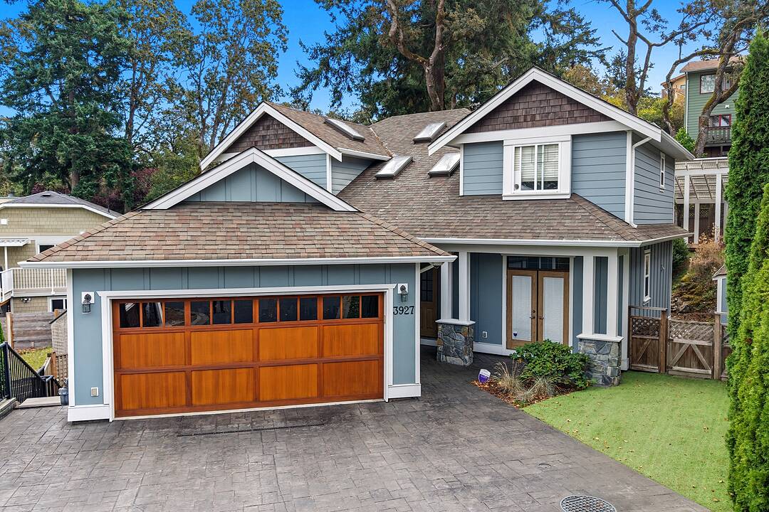 3927 Druce Lane, Saanich, British Columbia