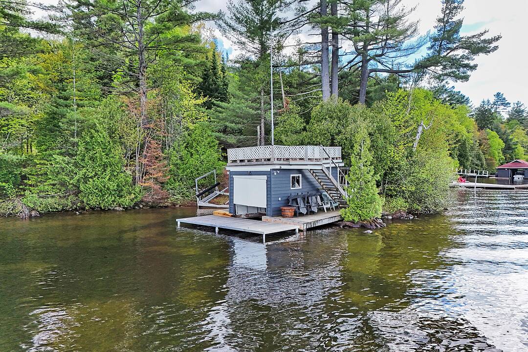 1093 Glenmount Road, Lake of Bays, Ontario