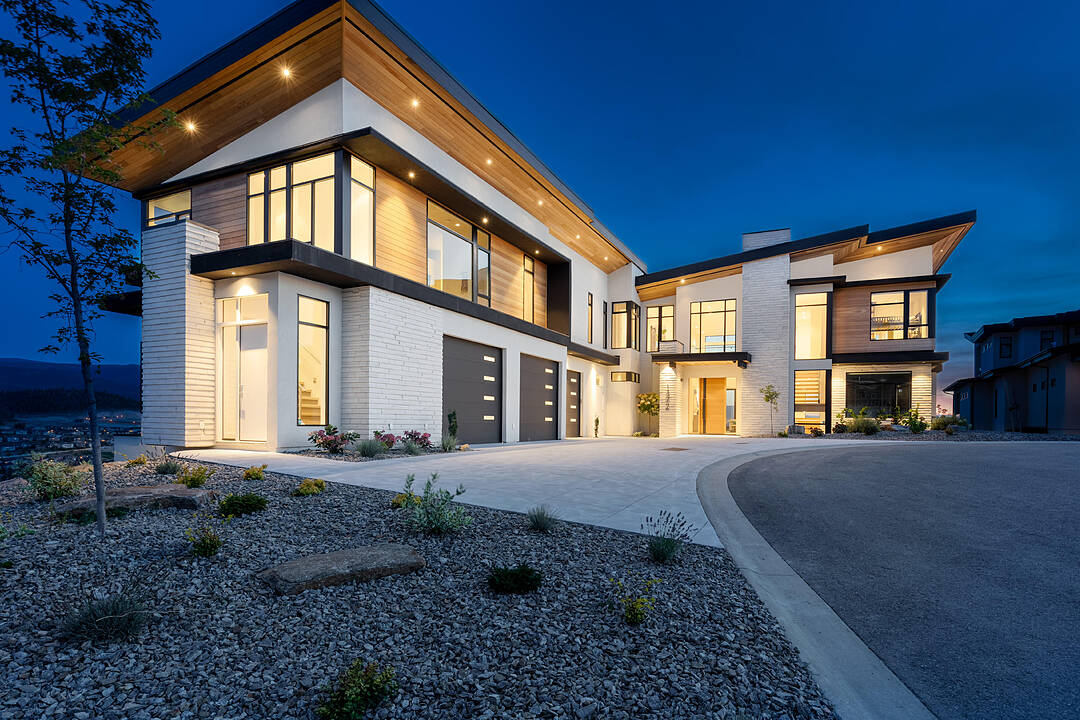 1372 Mine Hill Drive, Kelowna, British Columbia