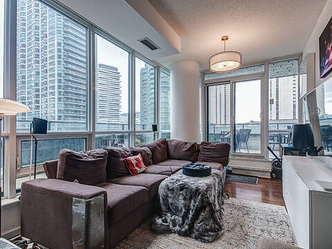 33 Bay St #508, Toronto