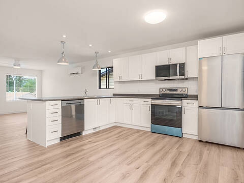 4149 17th Street, Vernon