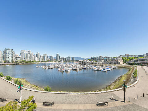 812 Millbank, Vancouver