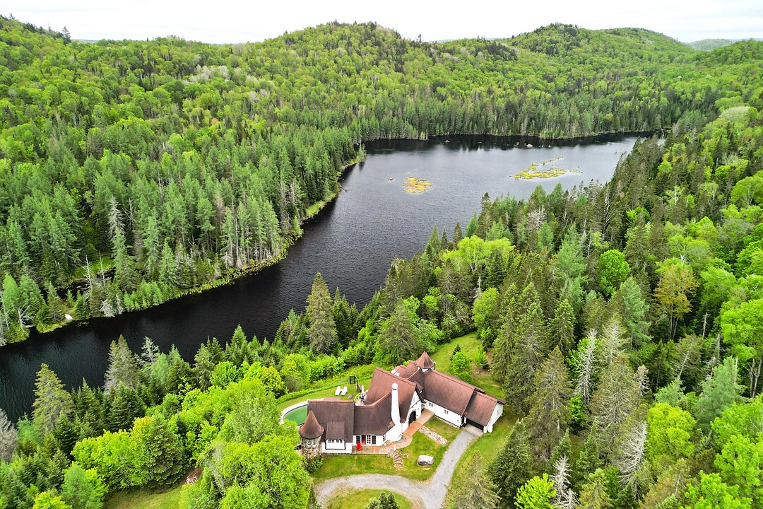 1751 Ch. du Moulin, Sainte-Adèle, Québec